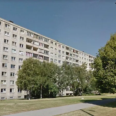 Apartment A Comfortable 18M Room With Balcony