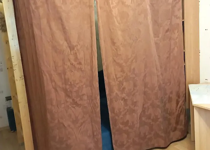 A Comfortable With Balcony Appartement